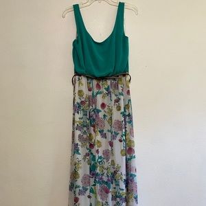 Bisou Bisou Maxi dress with belt